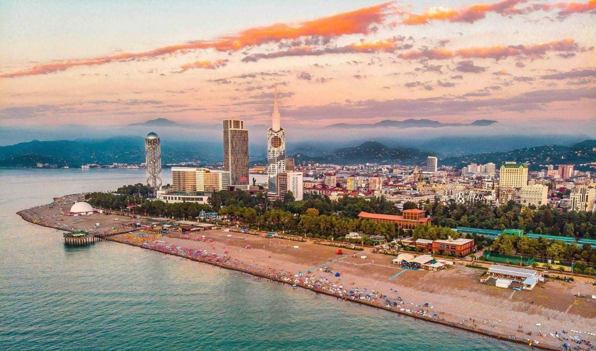 Orbi City Batumi Hotel Sea View Exterior foto